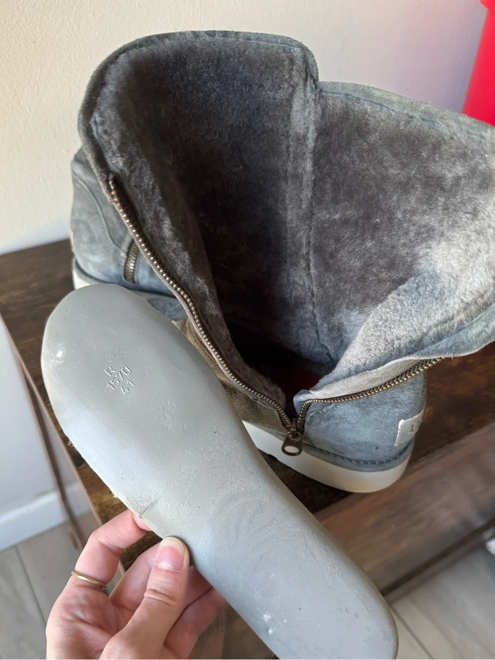 UGG Grey Suede Side Zip Shearling Lined Mid Calf Boot Womens 10 Model 1009250